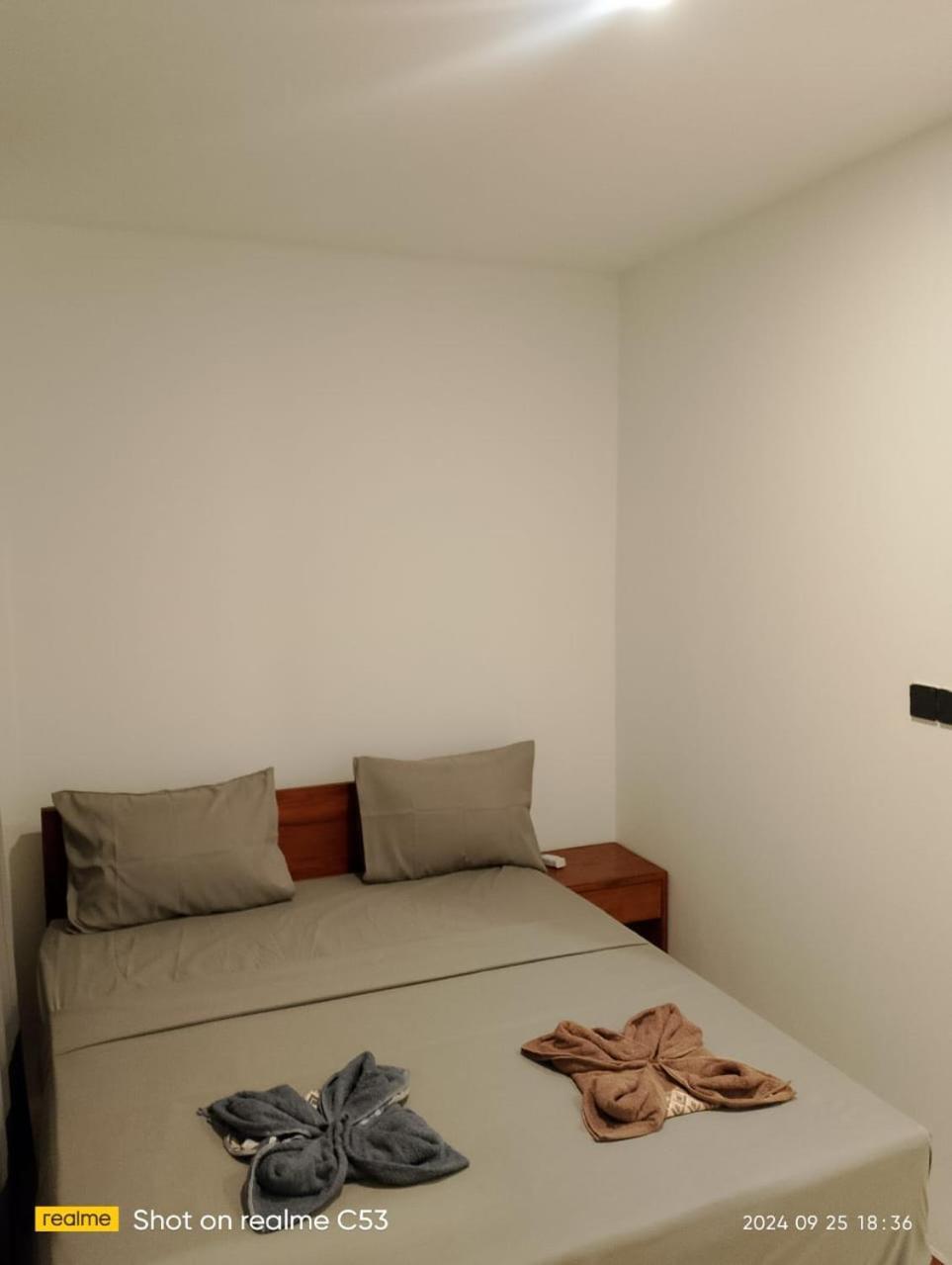 The Corner Homestay Kuta  ภายนอก รูปภาพ