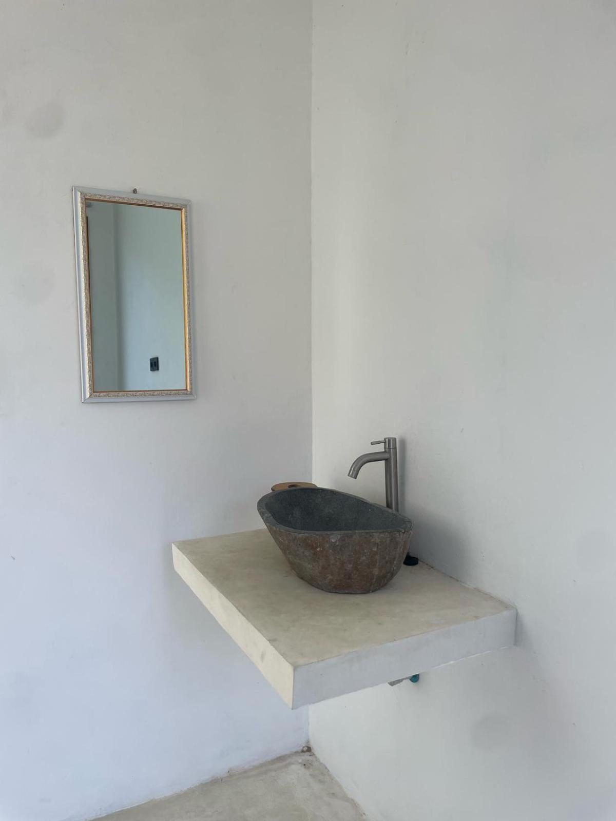 The Corner Homestay Kuta  ภายนอก รูปภาพ
