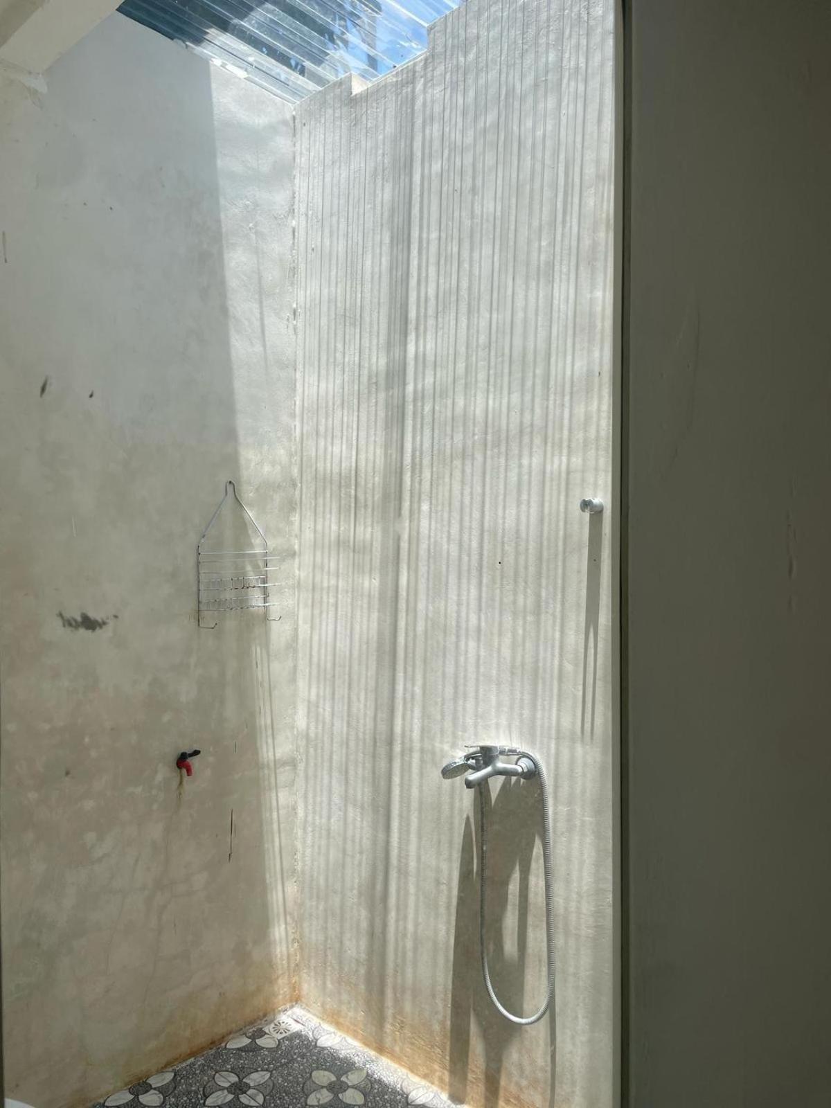 The Corner Homestay Kuta  ภายนอก รูปภาพ